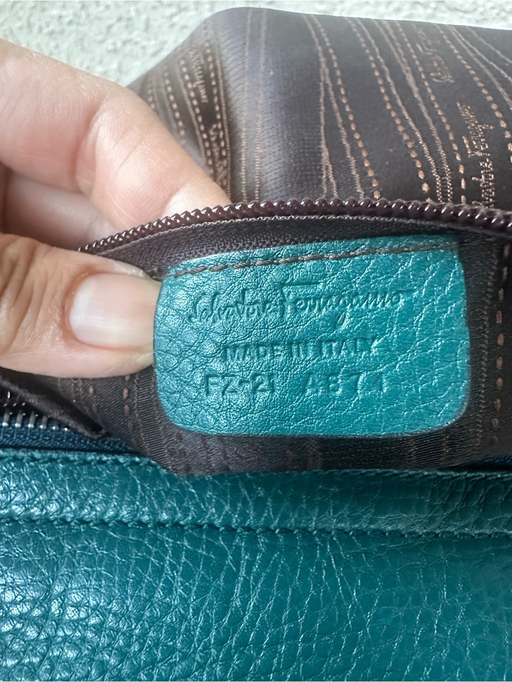SALVATORE FERRAGAMO Teal Green Leather Top-Handle Satchel/Crossbody bag - Picture 7 of 14